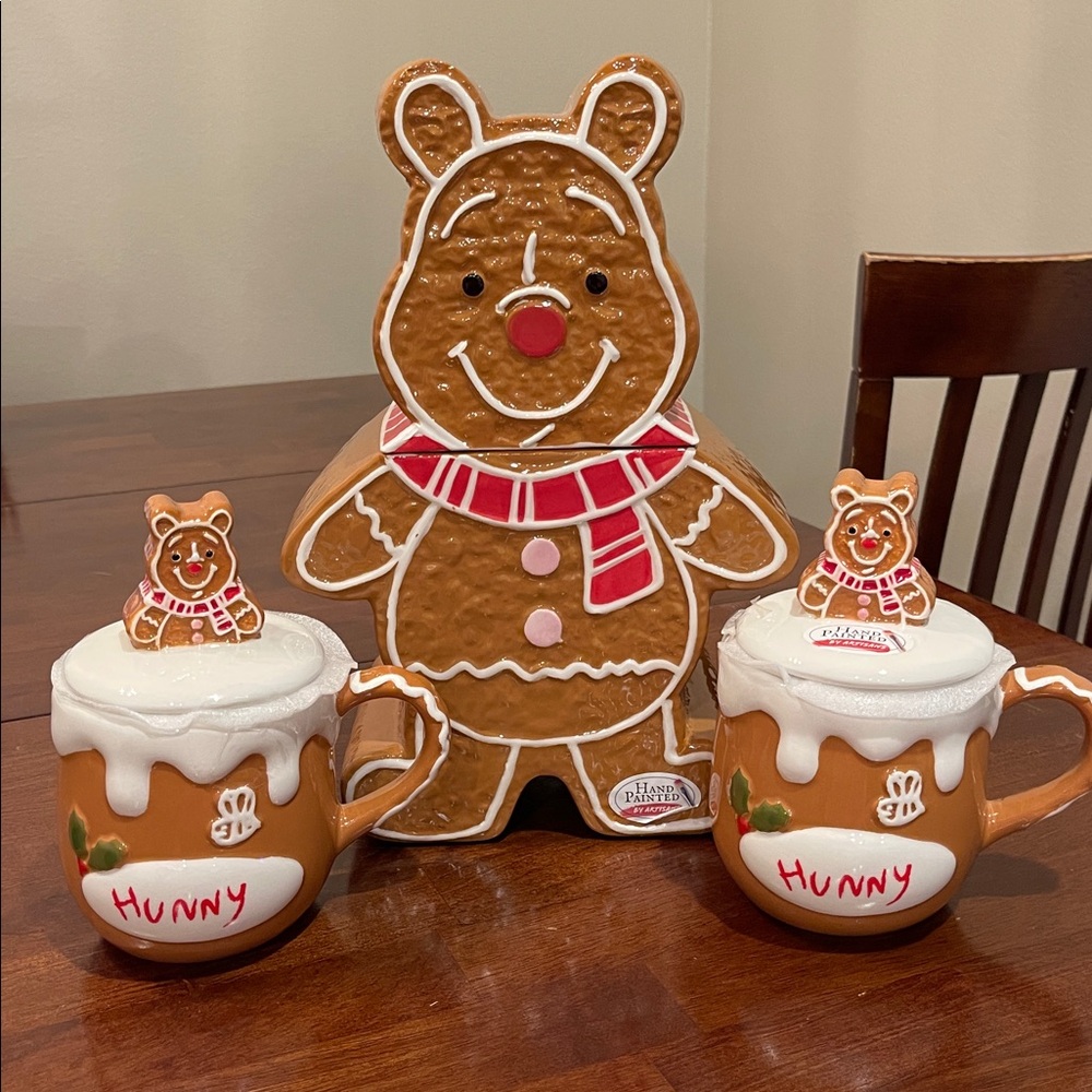 Winnie the Pooh Gingerbread Cookie Jar and Mug Set